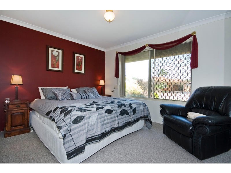 3 Ellamere Retreat, Maddington WA 6109