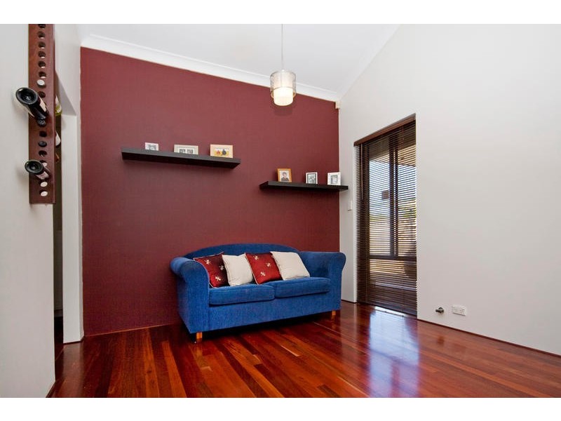 5 Du Maurier Road, North Lake WA 6163