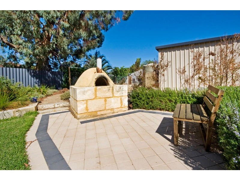 5 Du Maurier Road, North Lake WA 6163