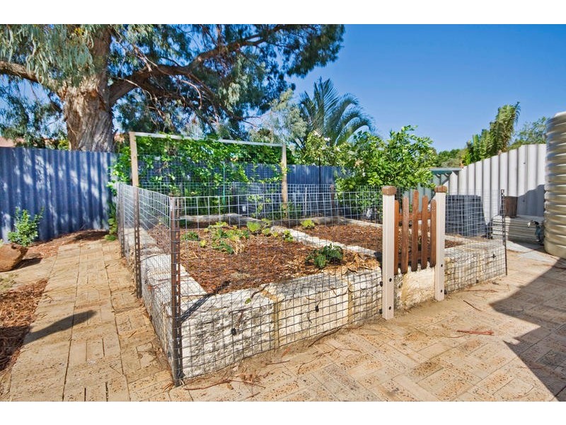 5 Du Maurier Road, North Lake WA 6163