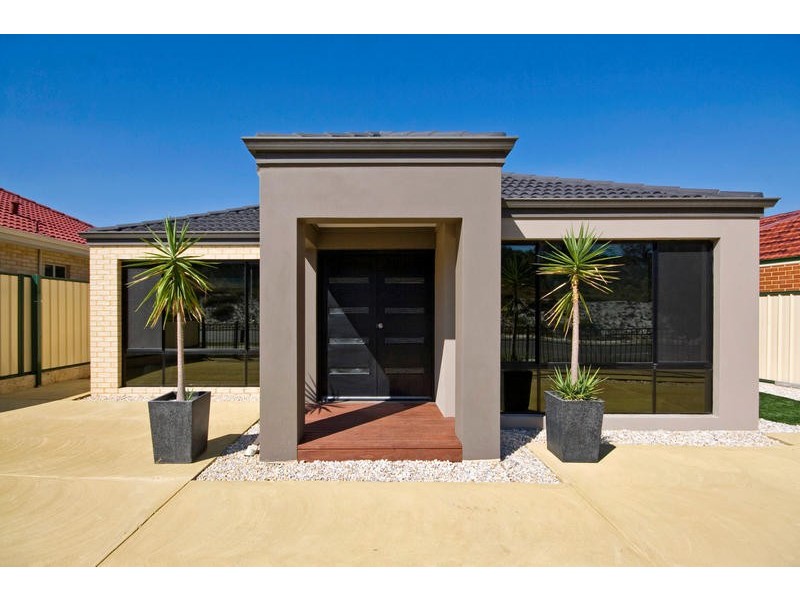 133 Wentworth Parade, Success WA 6164