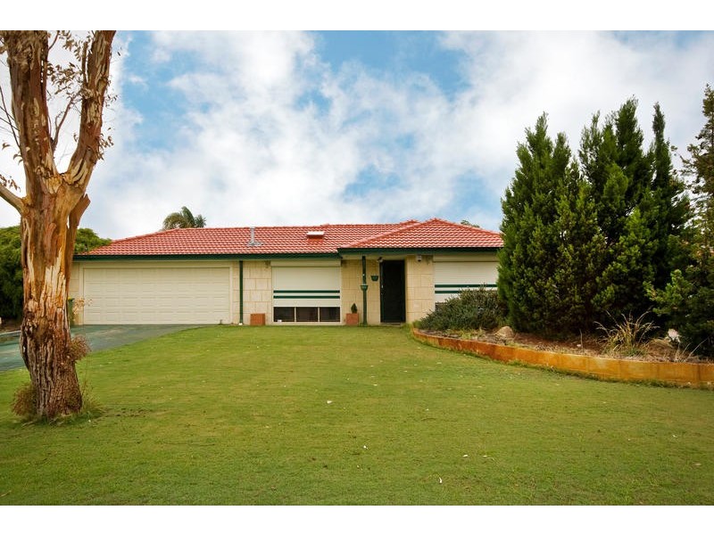 5 Iris Place, Yangebup WA 6164