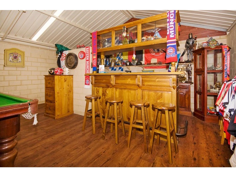 5 Iris Place, Yangebup WA 6164