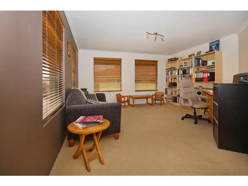 18 Kaptyn Close, Beeliar WA 6164