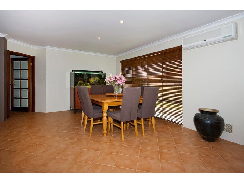 18 Kaptyn Close, Beeliar WA 6164
