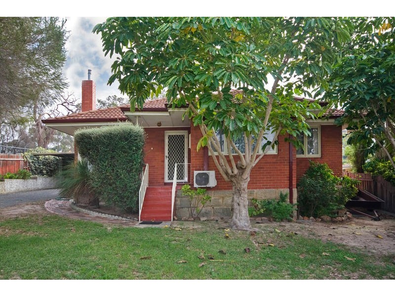 14 Benedick Road, Coolbellup WA 6163