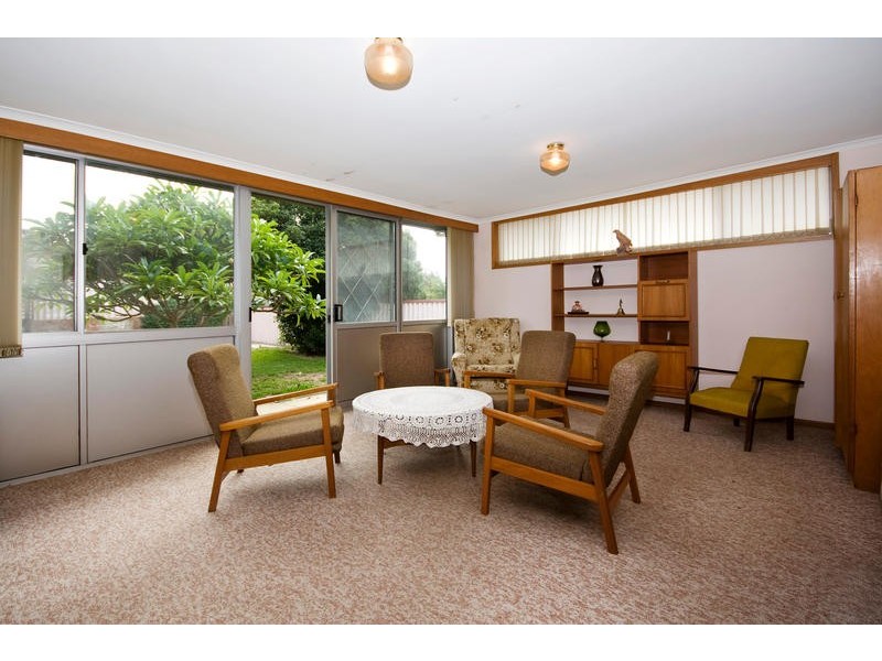 14 Benedick Road, Coolbellup WA 6163