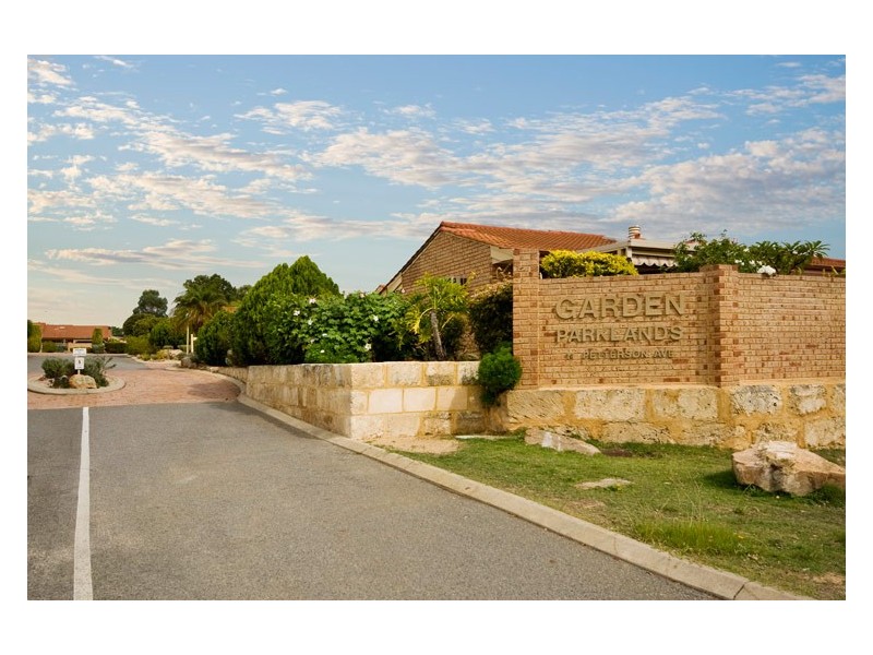 24/11 Petterson Avenue, Samson WA 6163