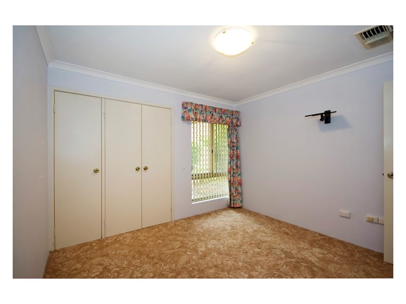 24/11 Petterson Avenue, Samson WA 6163