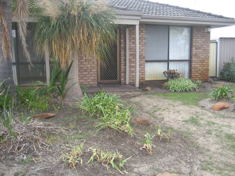 1 Placid Court, South Lake WA 6164