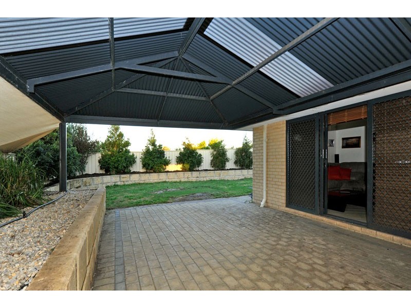 10 Mersey Close, Success WA 6164