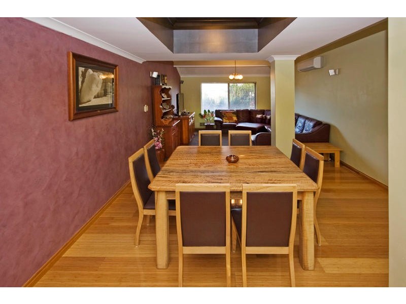 4 Pomaderris Place, South Lake WA 6164