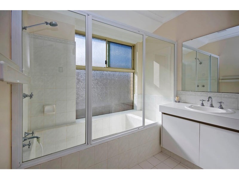 4 Pomaderris Place, South Lake WA 6164