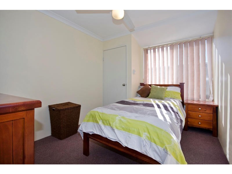 4 Pomaderris Place, South Lake WA 6164