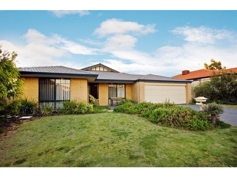 4 Wrasse Way, Yangebup WA 6164