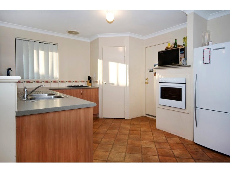4 Wrasse Way, Yangebup WA 6164
