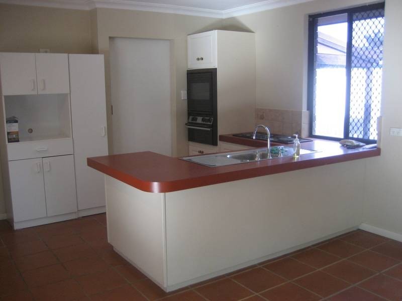 13 Mudlark Way, Yangebup WA 6164