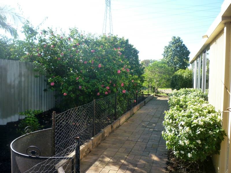 14 Waterside Place, South Lake WA 6164