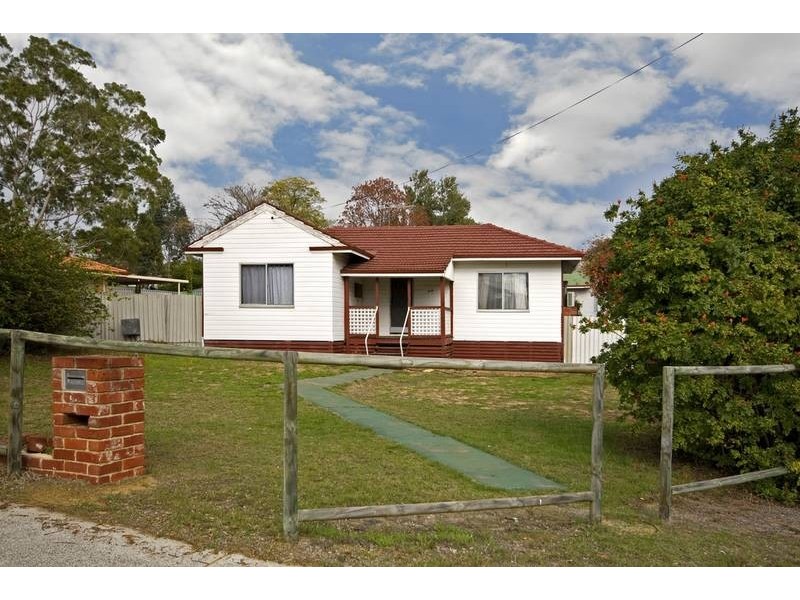 40 Medina Avenue, Medina WA 6167