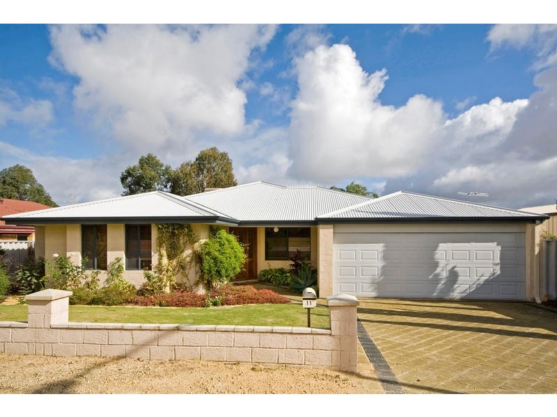 11 Kabbarli Court, South Lake WA 6164