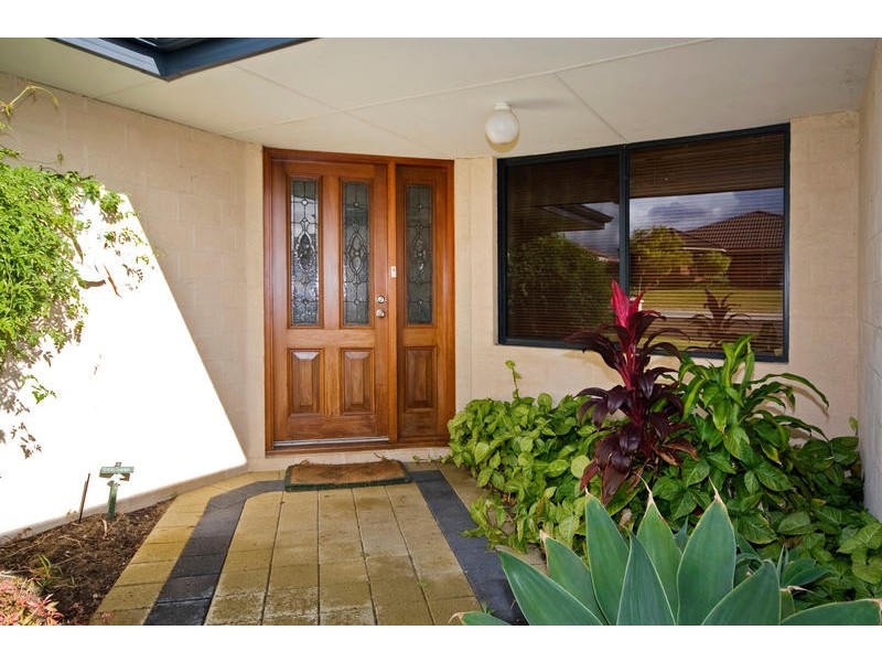 11 Kabbarli Court, South Lake WA 6164