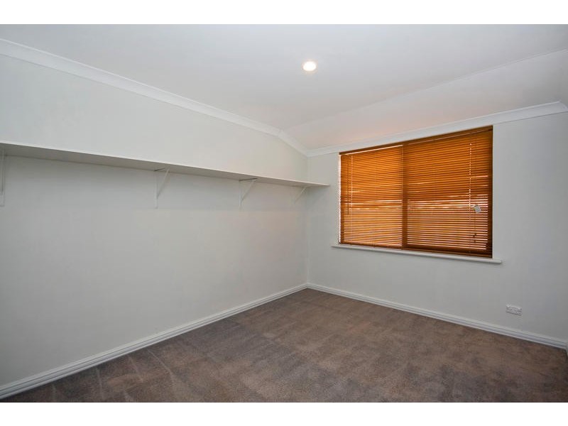 11 Kabbarli Court, South Lake WA 6164