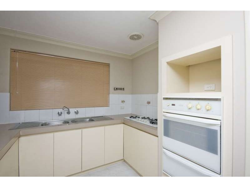 4 Itea Place, South Lake WA 6164