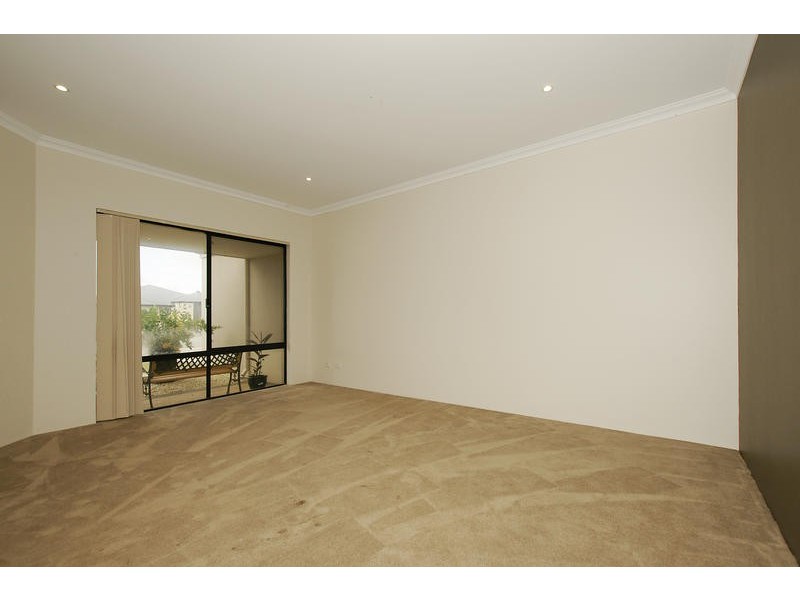 38 Macquarie Boulevard, Hammond Park WA 6164