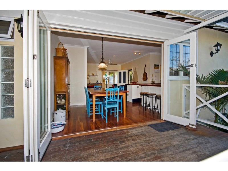 27 Antonio Street, Coolbellup WA 6163