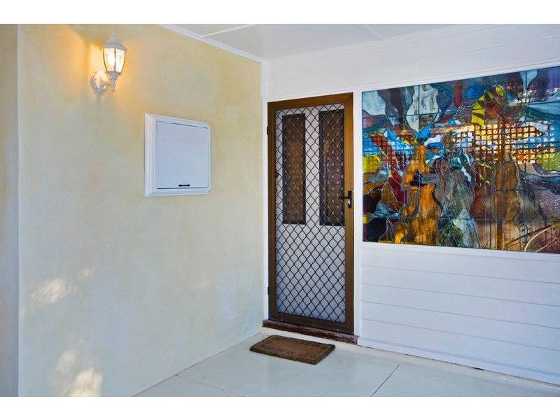 27 Antonio Street, Coolbellup WA 6163