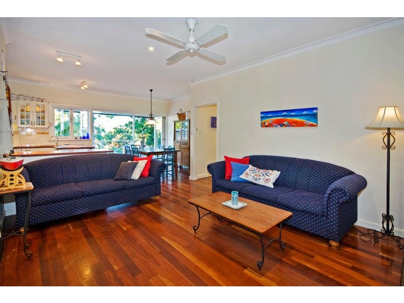 27 Antonio Street, Coolbellup WA 6163