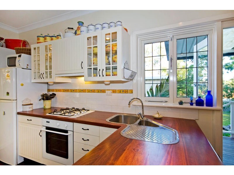 27 Antonio Street, Coolbellup WA 6163