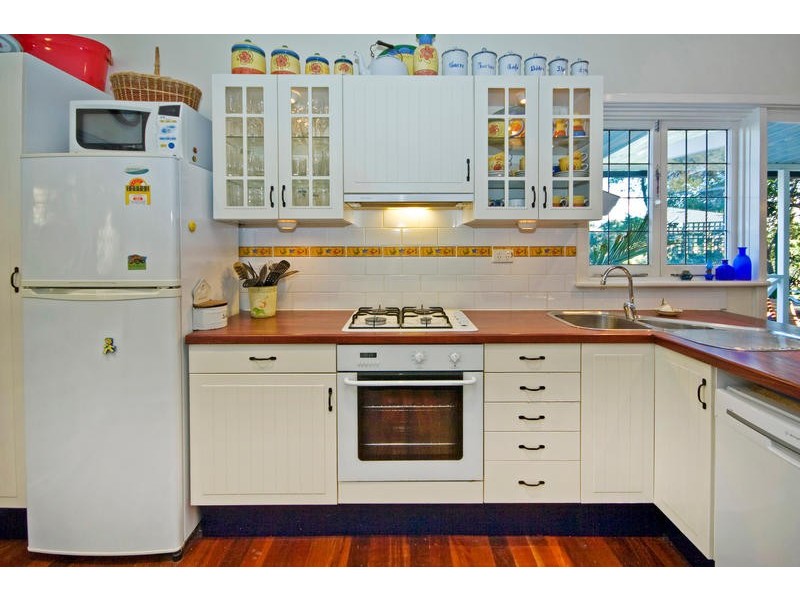 27 Antonio Street, Coolbellup WA 6163