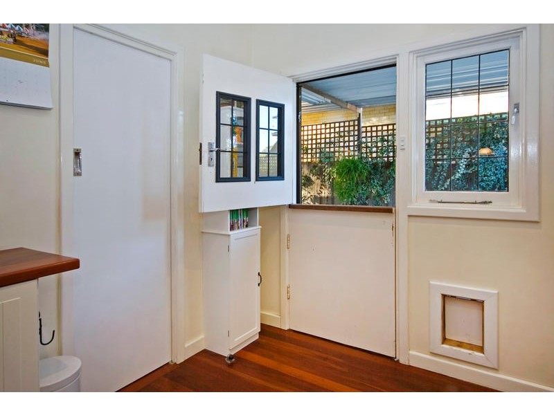 27 Antonio Street, Coolbellup WA 6163