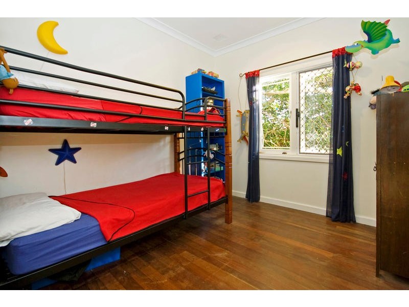 27 Antonio Street, Coolbellup WA 6163