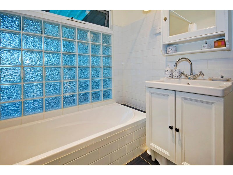 27 Antonio Street, Coolbellup WA 6163