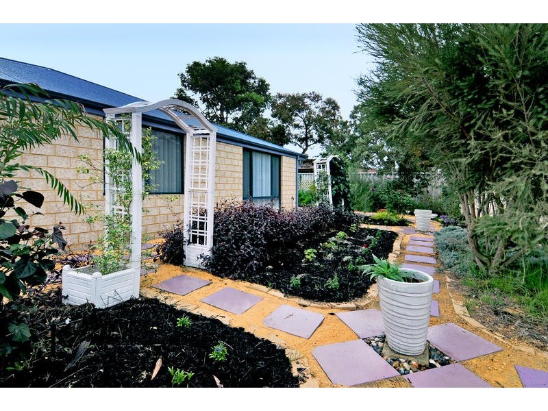 11 Throssell Court, Greenfields WA 6210