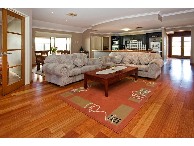 30 Amalfi Crest, Yangebup WA 6164