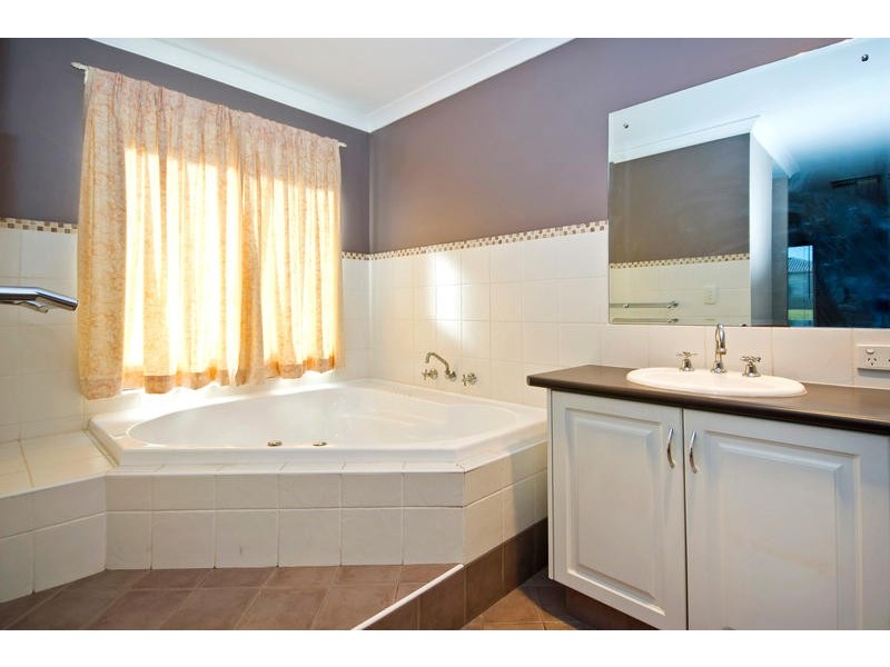 30 Amalfi Crest, Yangebup WA 6164