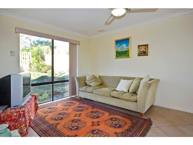 12 Banksia Place, Yangebup WA 6164