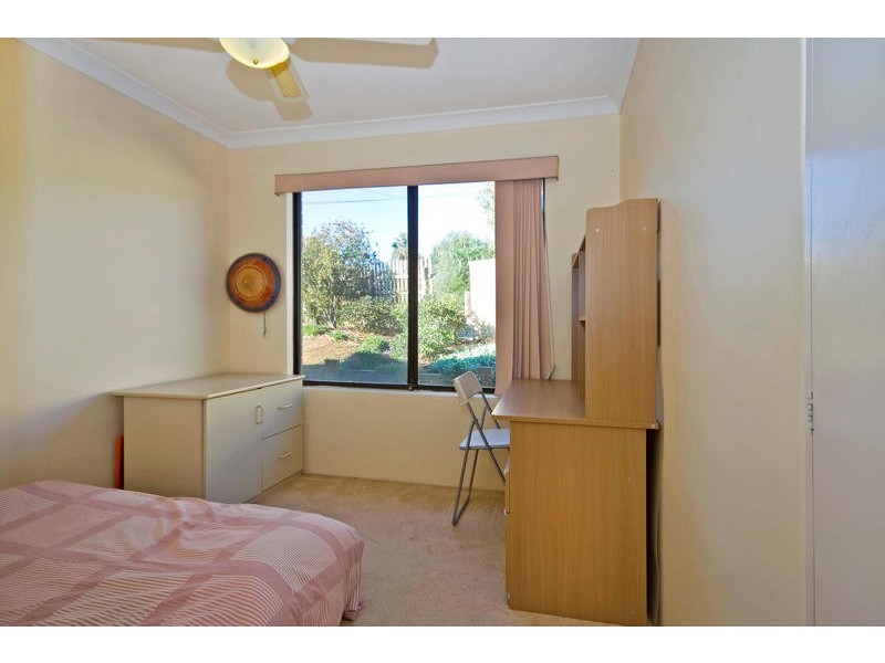 12 Banksia Place, Yangebup WA 6164