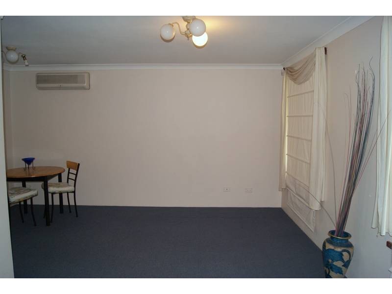 4 Moondarra Circle, South Lake WA 6164