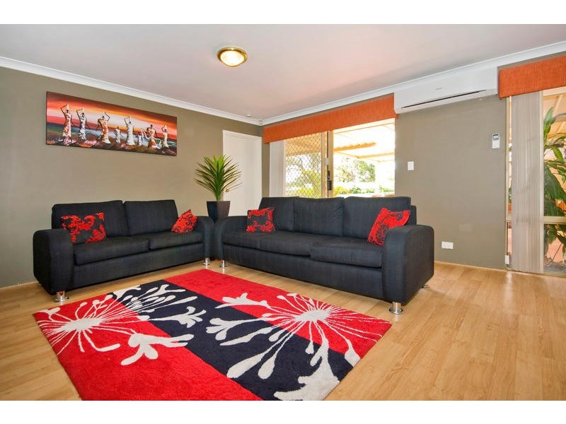 6 Rapania Rise, Yangebup WA 6164