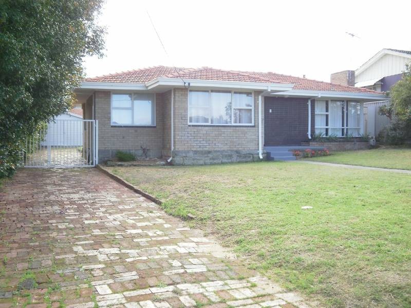 22 Ahern Street, Hamilton Hill WA 6163