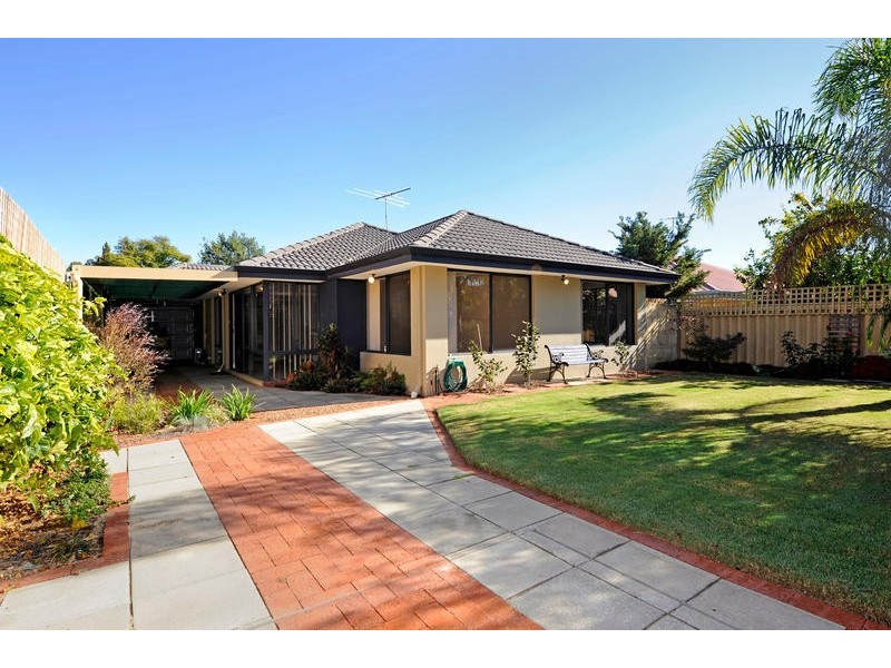 33 Citrus Loop, South Lake WA 6164