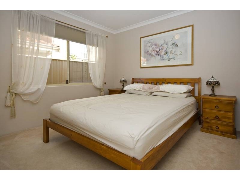 17 Riversdale Pass, Jandakot WA 6164