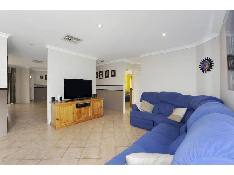 20 Mayhew Cross, Atwell WA 6164