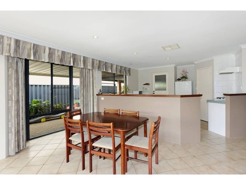 20 Mayhew Cross, Atwell WA 6164