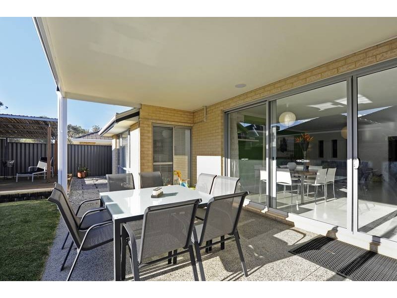 20 Stills Avenue, Harrisdale WA 6112