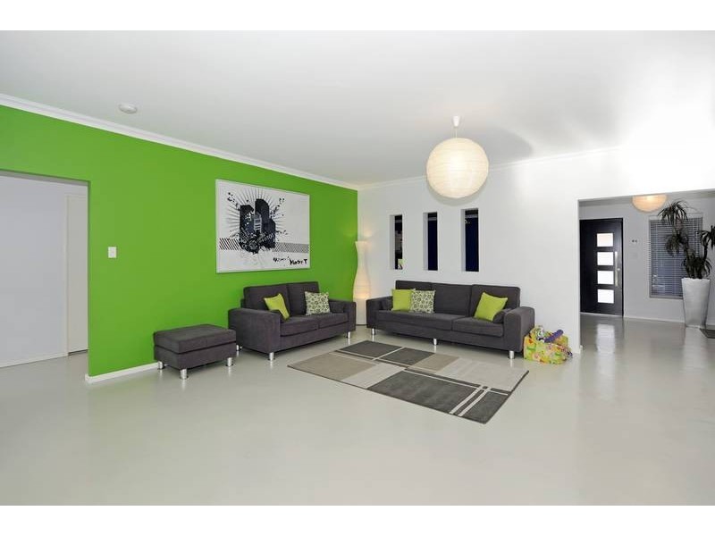 20 Stills Avenue, Harrisdale WA 6112